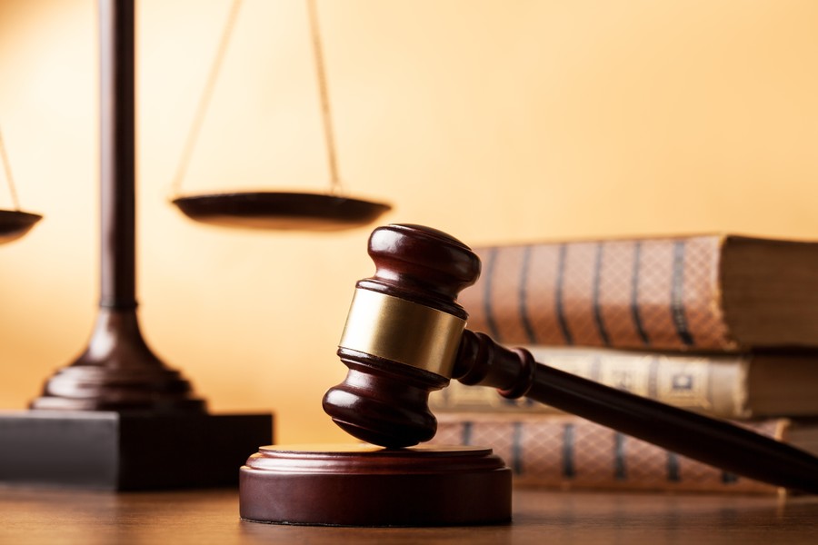 未取得產權的家庭成員不可基于出資請求分割房屋？上海房產訴訟律師來回答