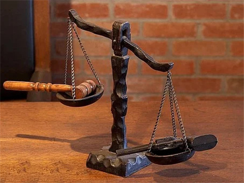 某信網友見面發生關系,是自愿還是強奸?