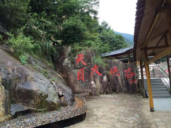 上海私人律師帶您了解未居住在存有拆遷爭議的房屋如何進行法律分析