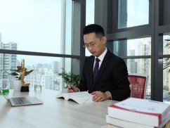 <b>2023年上海律師收費標準的依據是什么？</b>